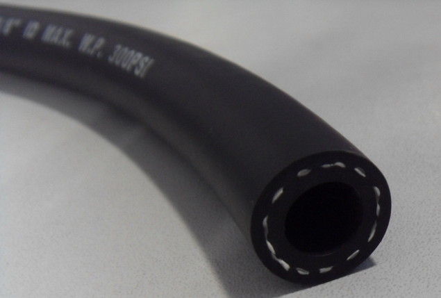 CE ISO 2398 ID ống khí công nghiệp 8 mm / ống cao su màu đen với cốt sợi bện