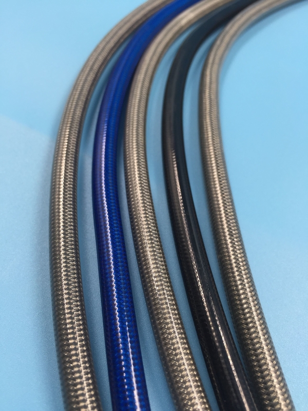Vòng ống PTFE áp suất cao với một lớp thép không gỉ đan xen cho vận chuyển và thủy lực di động