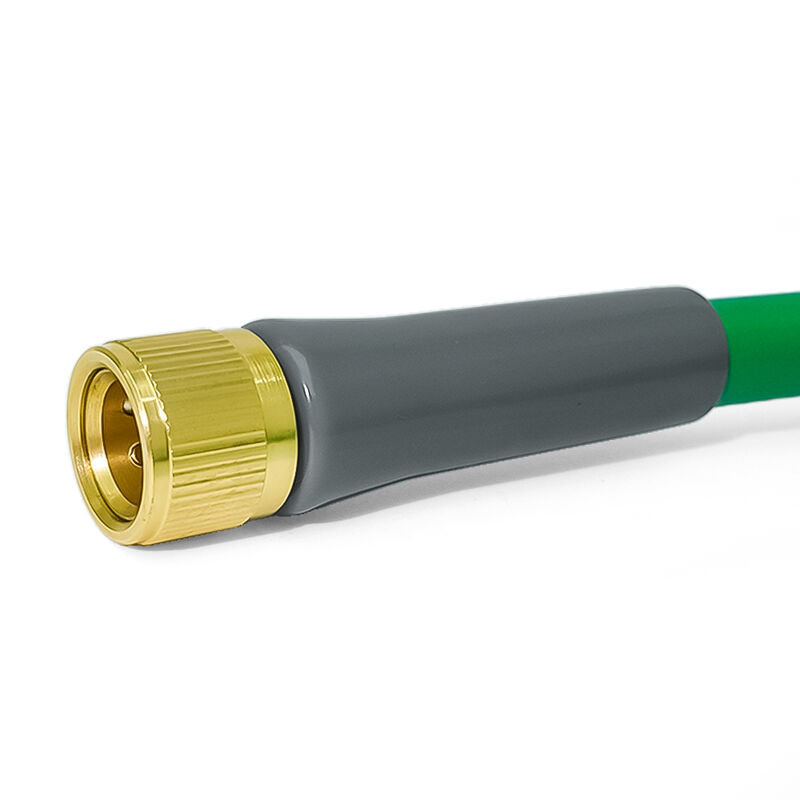 Vòi làm vườn không xoắn OEM có vỏ cao su tổng hợp EPDM và áp suất 10bar/150psi để sử dụng trên bãi cỏ và trong vườn