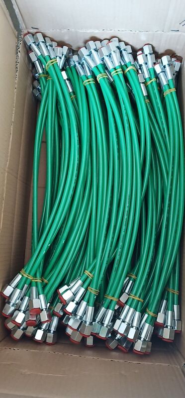 DN2 3,2 mm Diameter bên trong 630Bar Ultra High Pressure Test Hose 2000Bar Burst Pressure Air Charging Hose 0,5m Độ dài mở rộng